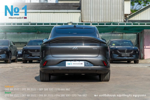 រថយន្តអគ្គិសនី Super Car IM6 ម៉ូទ័រ2