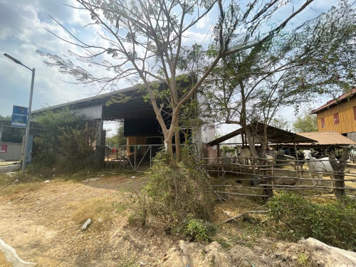 🏦House Available for Urgent Sale at a Special Price (Negotiable).