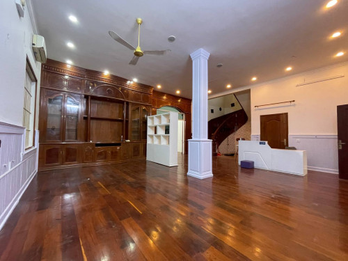 វីឡាសម្រាប់ជួល នៅទួលទំពូង | Villa for rent at Toul Tumpung