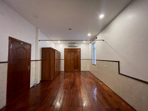 វីឡាសម្រាប់ជួល នៅទួលទំពូង | Villa for rent at Toul Tumpung