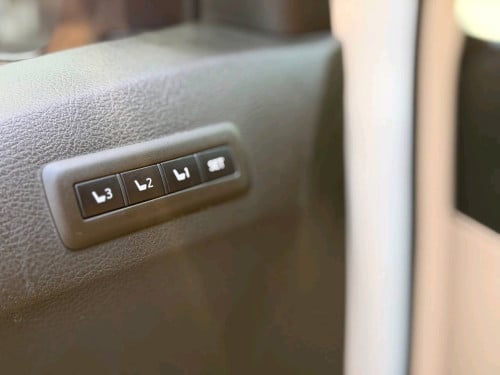 Alphard 2014 ឆ្វេងហ្សុន (ខ្លាញ់គោ)