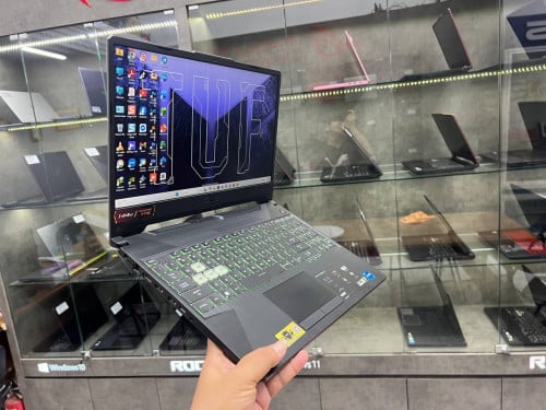 Asus Tuf gaming F15 FX506 (Gaming&Design)