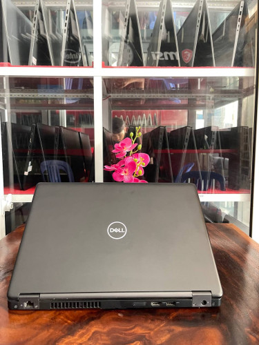 Dell Latitude 5490