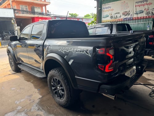 Ford ranger Raptor 2023 ហ្សុីនមួយជុំ 40000km