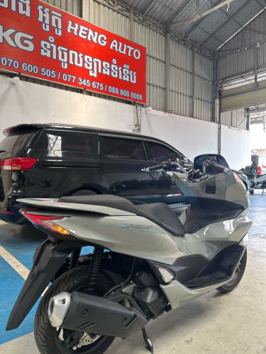 HONDA PCX 022