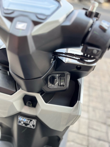 Honda Vario ថ្មីក្រដាស់ពន្ធ