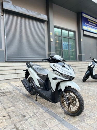 Honda Vario ថ្មីក្រដាស់ពន្ធ