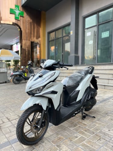 Honda Vario ថ្មីក្រដាស់ពន្ធ