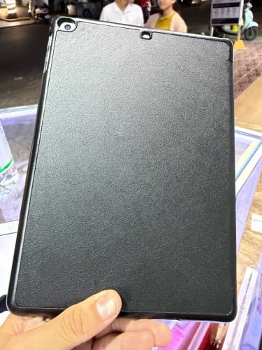 iPad 5th 32G Sim + Wifi 99%