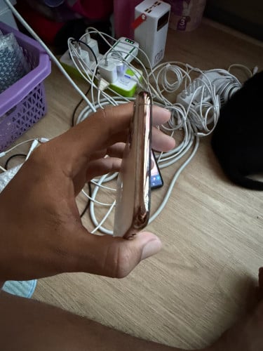 IPhone 11 Pro Max 64GB តួរស្អាត99% សាណុំហ្សុីនទាំងអស់🔋73%