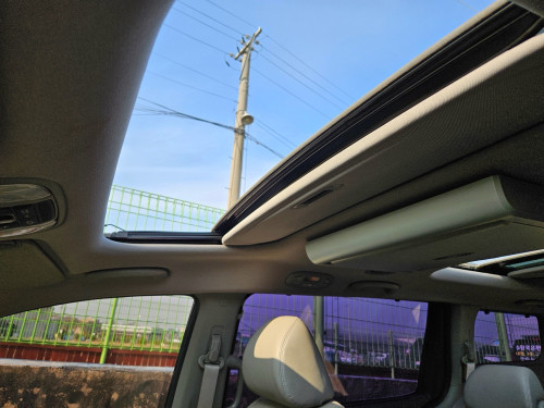 Kia carnival full option