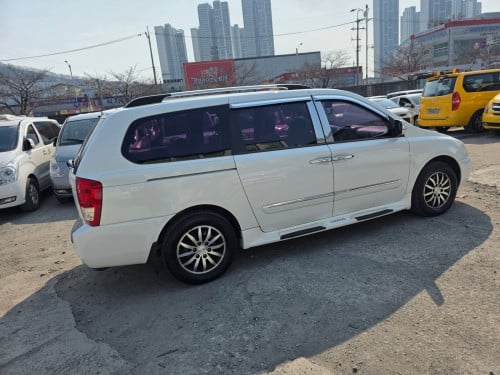 Kia Carnival R President Full Option