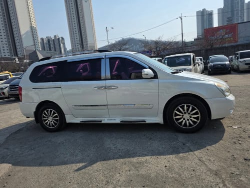 Kia Carnival R President Full Option