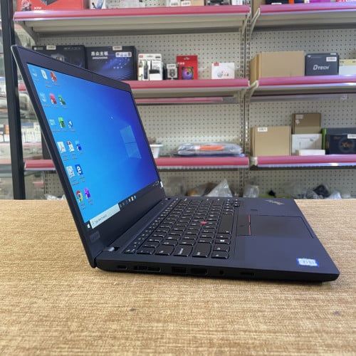 Lenovo ThinkPad T490