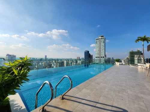 Modern Japanese Condo Unit for Rent- South of BKK1