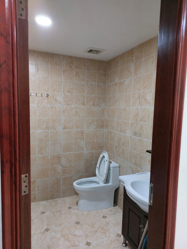 Olympia city Condo room for rent