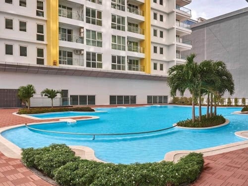 Olympia city Condo room for rent