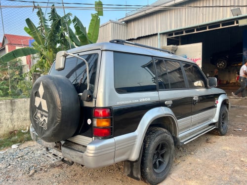 Pajero 96 ឡានស្អាតអត់បុក​