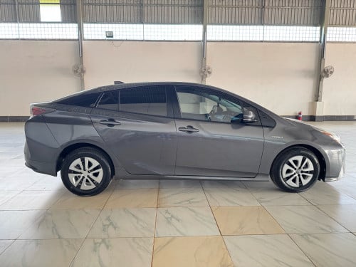 Prius 2016 Option4 Advanced