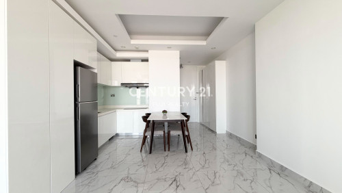 RARE UNIT Available for Rent at J-Tower 2... 🤩🤩