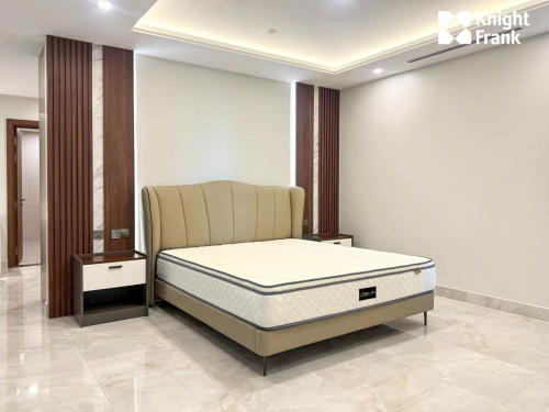 Ref: KHRA749 | Premium Serviced 3-Bedroom Apartment – BKK1
