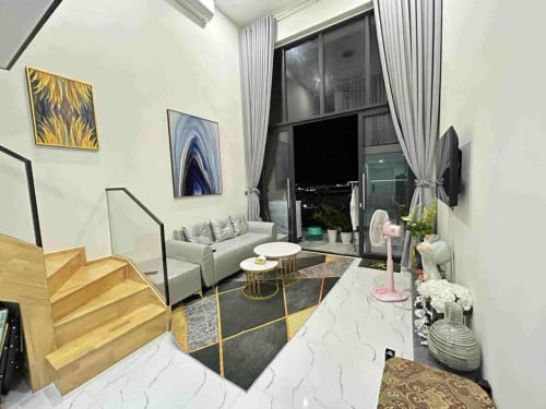Resale Condo L