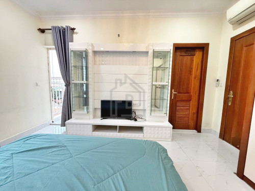 Service 1 Bedroom Apartment for RENT near FUN Mall TK