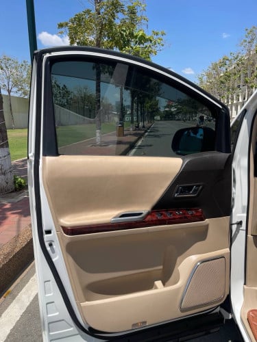 Toyota Alphard 2008 V4 P1 Auto 3 Full Option ម្ចាស់ដើមទី១
