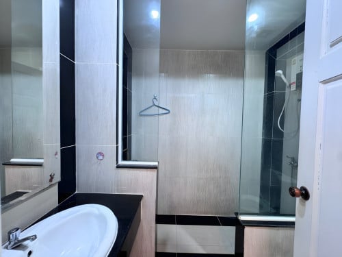 Villa Twin For Rent In Sensok Area