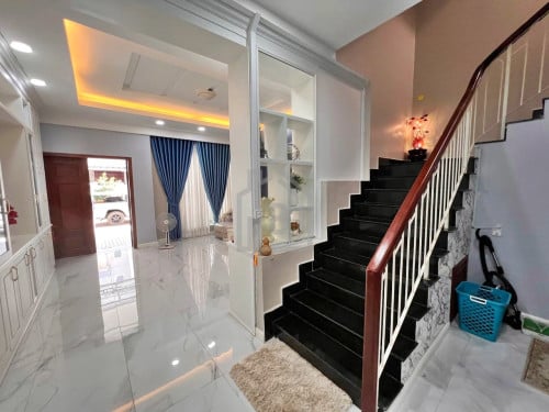 Western House 4 Bedrooms for RENT near Northbridge International School Cambodia (NISC)