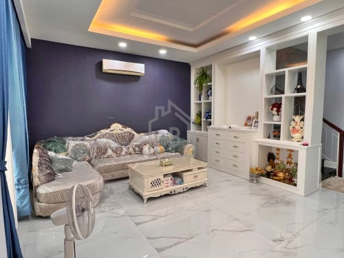 Western House 4 Bedrooms for RENT near Northbridge International School Cambodia (NISC)