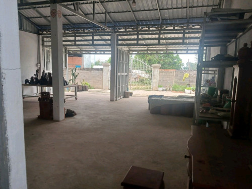 ឃ្លាំងជួលឬលក់(ប្លង់រឹង)