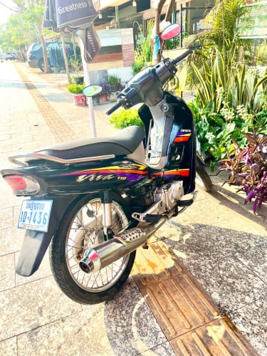 ម៉ូរៀបម៉ាស៊ីនហើយម៉ាអែម ស្ងាត់ល្អ