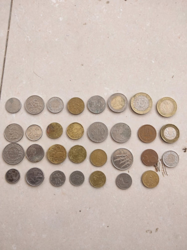 កាក់ចាស់ៗ ចង់លក់