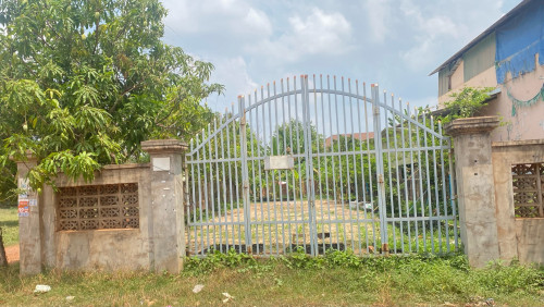 ដីក្រោយផ្សារលើសៀមរាប