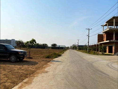 ដីលក់