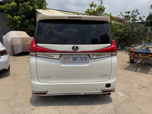 លក់ Alphard  2016 V4ឡើង LM សាំងសុទ្ធ