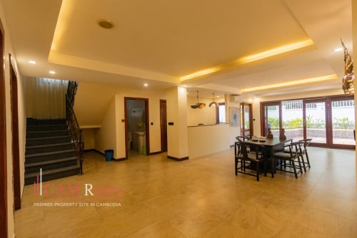【日本語も対応可能】BKK1 area | Modern style 15 bedrooms villa for rent | Swimming Pool