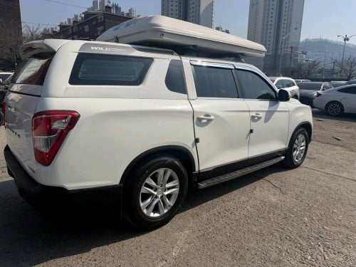 មេឡាន off road អេមណាស់