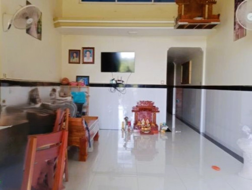 ๐ฆHouse Available for Urgent Sale at a Special Price (Negotiable).