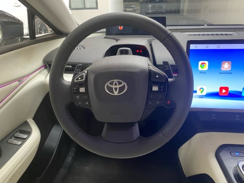 👉BZ5X 630Km  35600$ ចរចាបាន