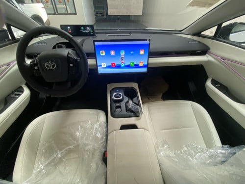 👉BZ5X 630Km  35600$ ចរចាបាន
