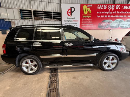 🚔 ឃ្លាំងលក់រថយន្ត សេម អូតូ ខា💰មានសេវាកម្មបង់រំលស់100% បង់120$-250$🚗Toyota  Highlander  2001 V4 P1