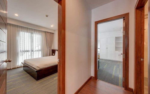 3 bedroom. It's 185 square meters. The price is $2800 per month! at Boeung Keng Kang Market