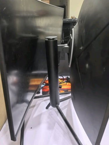 32 inch 2K