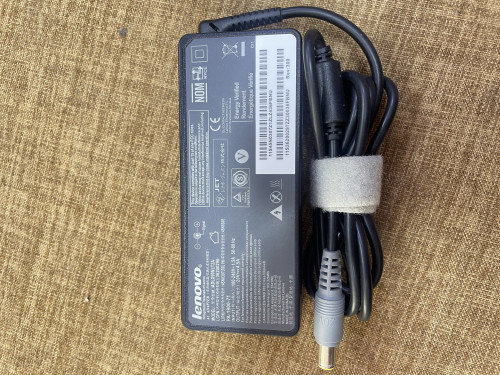 Adapter Lenovo