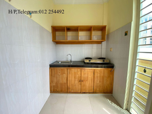 Affordable Elevator Studio for Rent
