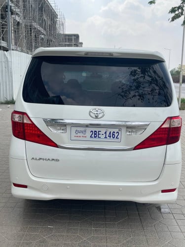 Alphard កៅអីVIP
