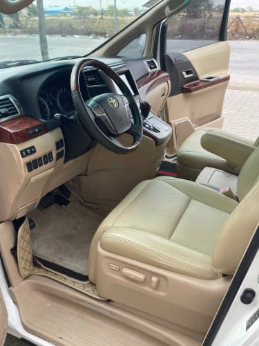 Alphard កៅអីVIP