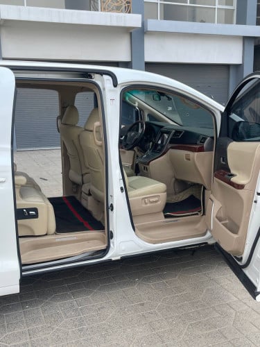 Alphard កៅអីVIP